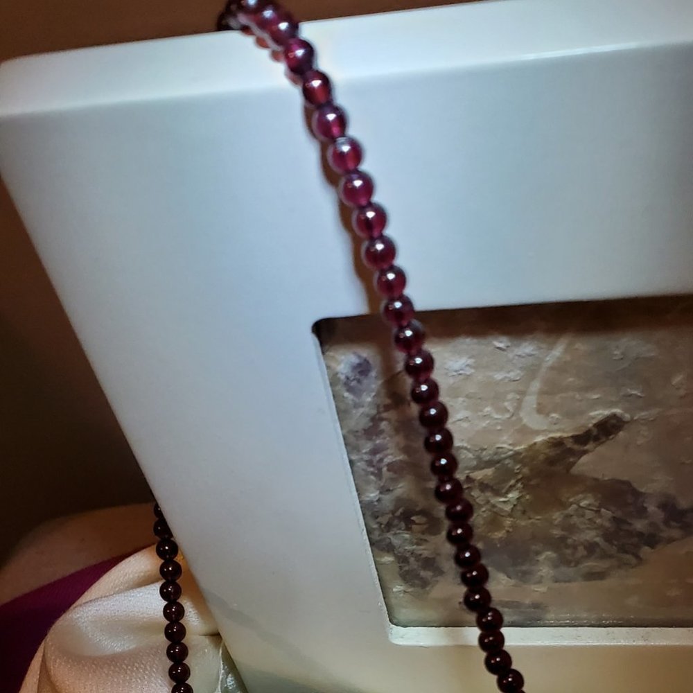 Nicky Butler 4mm Garnet Gemstone Bead necklace.